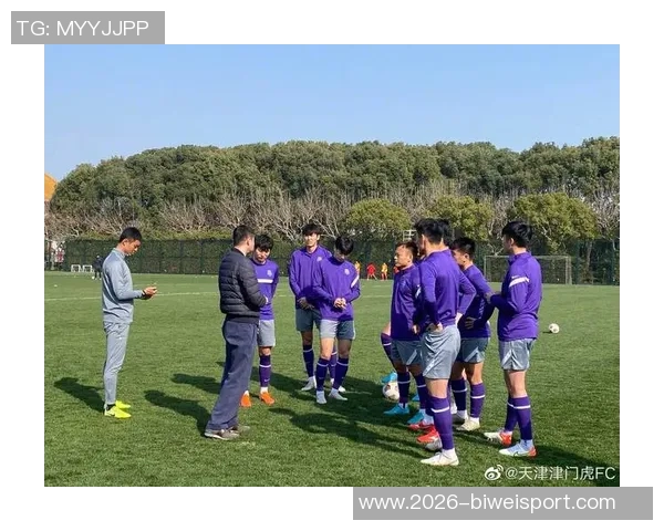 好消息！苗原高中锋张家鸣获伯恩利U21队试训机会展现潜力